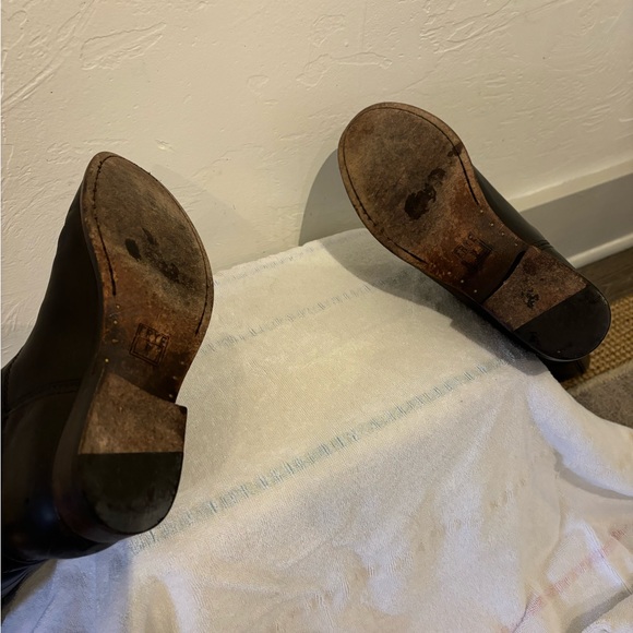 Frye Melissa knee-high leather riding boots, brown, size 8 wide calf. - Picture 2 of 8